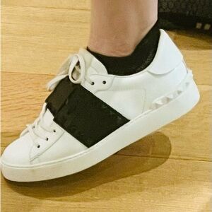 Valentino Garavani Women’s White Sneakers size 8